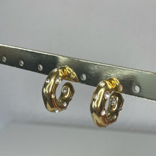 Afbeelding in Gallery-weergave laden, Dot Earrings
